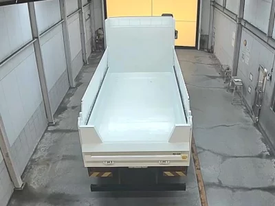 Mitsubishi FUSO TRUCK  с аукциона в Японии