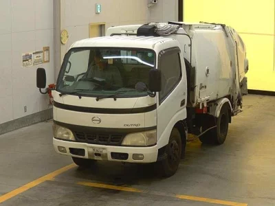 Hino DUTRO