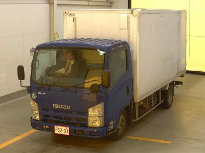 Isuzu ELF