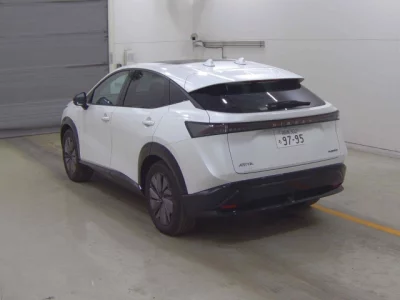 Nissan ARIYA  с аукциона в Японии