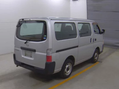 Nissan CARAVAN VAN