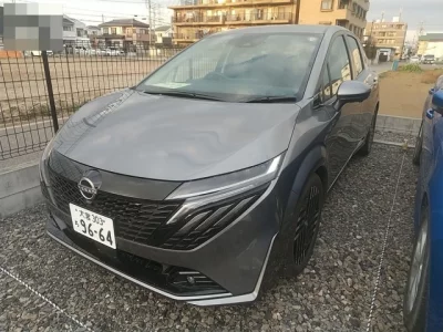 Nissan AURA