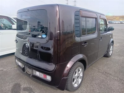 Nissan CUBE  с аукциона в Японии