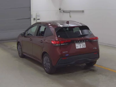 Nissan NOTE  с аукциона в Японии