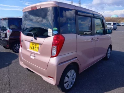 Mitsubishi EK SPACE  с аукциона в Японии