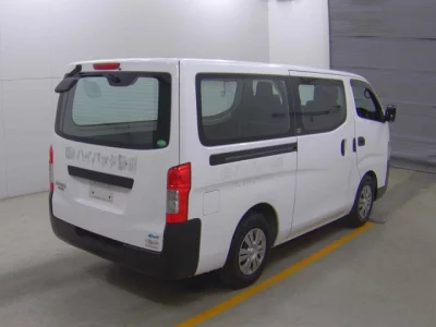 Nissan CARAVAN VAN  с аукциона в Японии