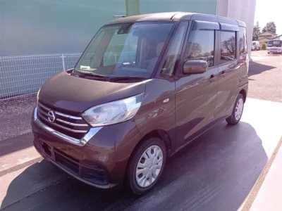 Nissan Dayz Roox