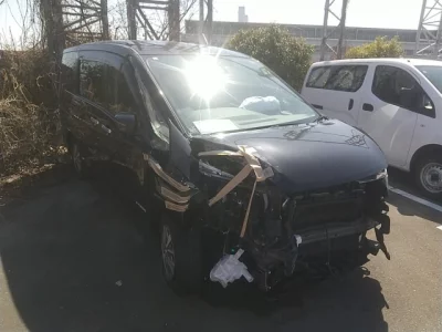 Nissan SERENA  с аукциона в Японии