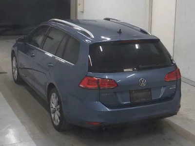 Volkswagen GOLF VARIANT