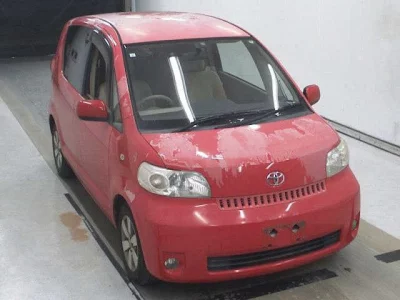 Toyota PORTE  с аукциона в Японии