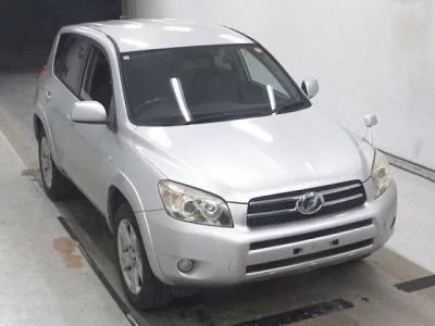 Toyota RAV4  с аукциона в Японии