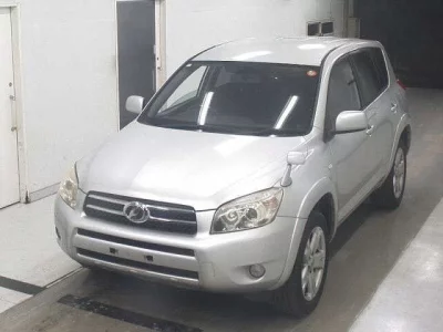 Toyota RAV4  с аукциона в Японии
