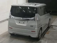 Suzuki SOLIO лот № 3005 оценка 3.5  с аукциона в Японии 4