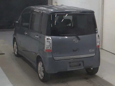Daihatsu TANTO EXE