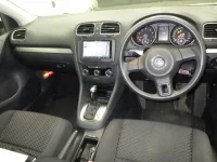 Volkswagen GOLF лот № 5040 оценка 3.5  с аукциона в Японии 2