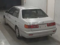 Toyota CORONA PREMIO лот № 5081 оценка 3.5  с аукциона в Японии 1