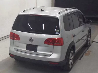 Volkswagen GOLF TOURAN