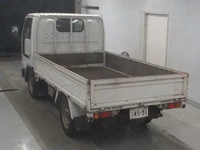 Nissan ATLAS  с аукциона в Японии