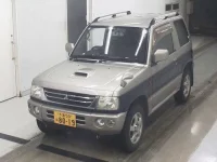 Mitsubishi PAJERO MINI лот № 3027 оценка 3.5  с аукциона в Японии 3