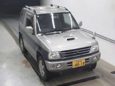 Mitsubishi PAJERO MINI