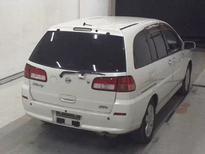 Nissan LIBERTY