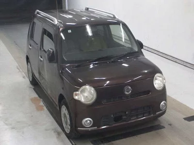 Daihatsu MIRA  с аукциона в Японии