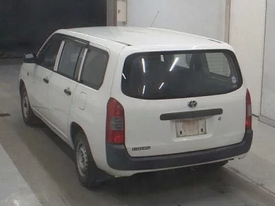 Toyota PROBOX  с аукциона в Японии