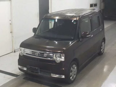 Toyota PIXIS SPACE