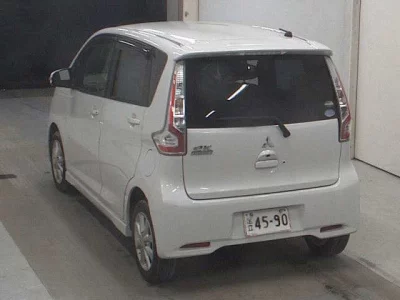 Mitsubishi EK CUSTOM