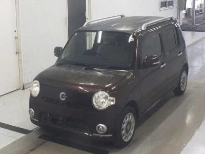 Daihatsu MIRA  с аукциона в Японии