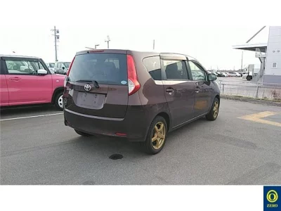 Toyota PASSO SETTE