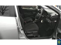 Toyota YARIS лот № 705 оценка 4  с аукциона в Японии 6