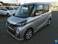 Nissan DAYZ ROOX лот № 32 оценка R  с аукциона в Японии 1