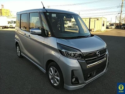 Nissan DAYZ ROOX  с аукциона в Японии