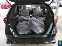 Honda FIT лот № 5 оценка 4  с аукциона в Японии 8