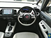 Honda FIT лот № 5 оценка 4  с аукциона в Японии 4