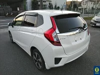 Honda FIT лот № 16 оценка 4  с аукциона в Японии 2