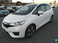 Honda FIT лот № 16 оценка 4  с аукциона в Японии 1