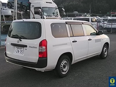Toyota PROBOX  с аукциона в Японии