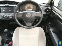 Toyota COROLLA AXIO лот № 2 оценка 3.5  с аукциона в Японии 4
