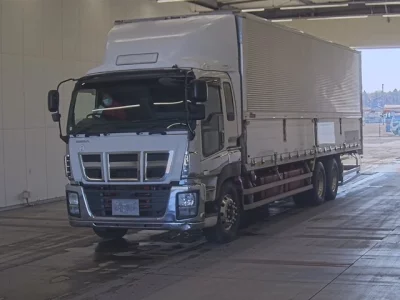 Isuzu GIGA