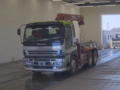 Isuzu GIGA