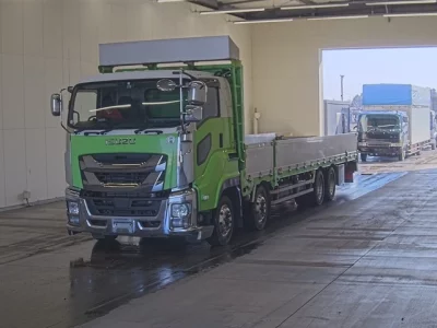Isuzu GIGA