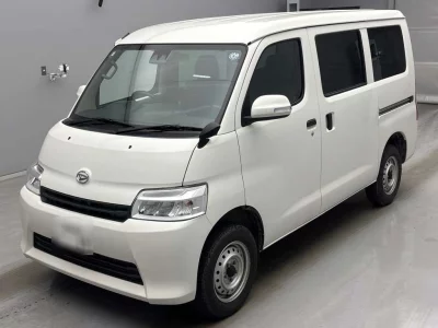 Daihatsu Gran Max