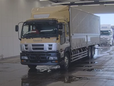 Isuzu GIGA