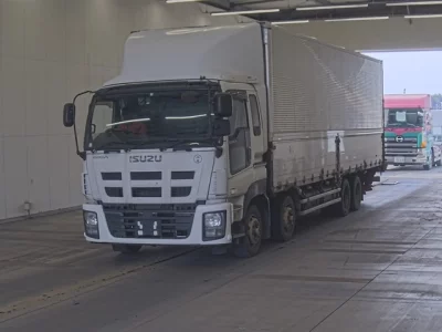 Isuzu GIGA