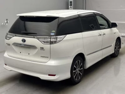Toyota ESTIMA HYBRID