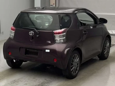 Toyota IQ