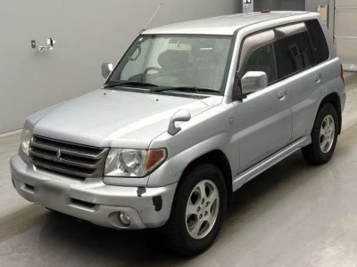 Mitsubishi PAJERO IO