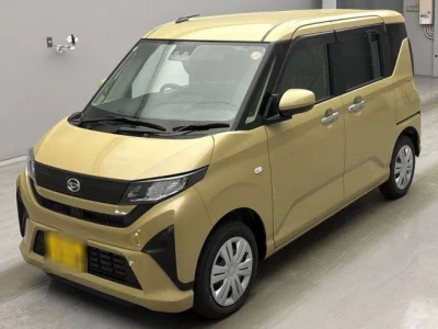 Daihatsu MOVE  с аукциона в Японии